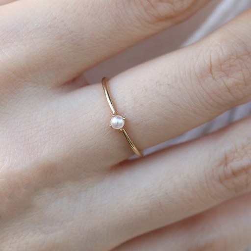 Elegant Faux Pearl Inlaid Finger Ring Women Party Banquet Charm Jewelry Gift