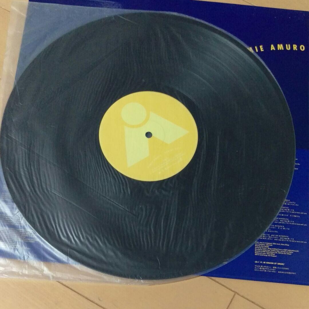 Namie Amuro / Genius 2000 Japanese 2000 Vinyl Rhythm Republic Records RR1288158 thumbnail