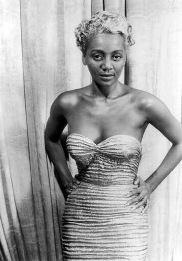 Joyce Bryant 1953 Namerican Singer Photographed by Carl Van Vechten 1953 Stretched Canvas - (18 X 24)