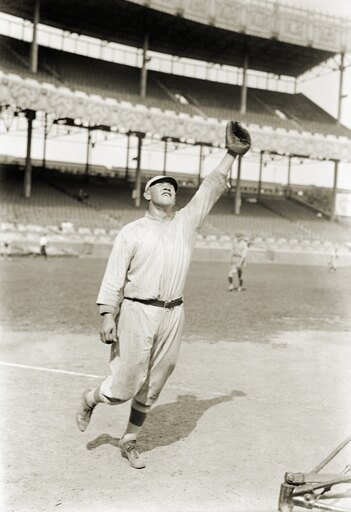 Jim Thorpe (1888-1953) Njames Francis Thorpe American Athlete Thorpe Playing Baseball for the New York Giants at the Polo Grounds C1917 Stretched Canv