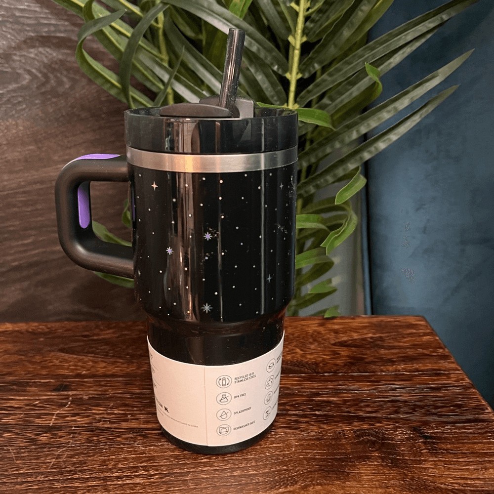 Stanley Halloween 20oz H2.0 Flowstate Quencher Tumbler in Spellcast Black. NWT!