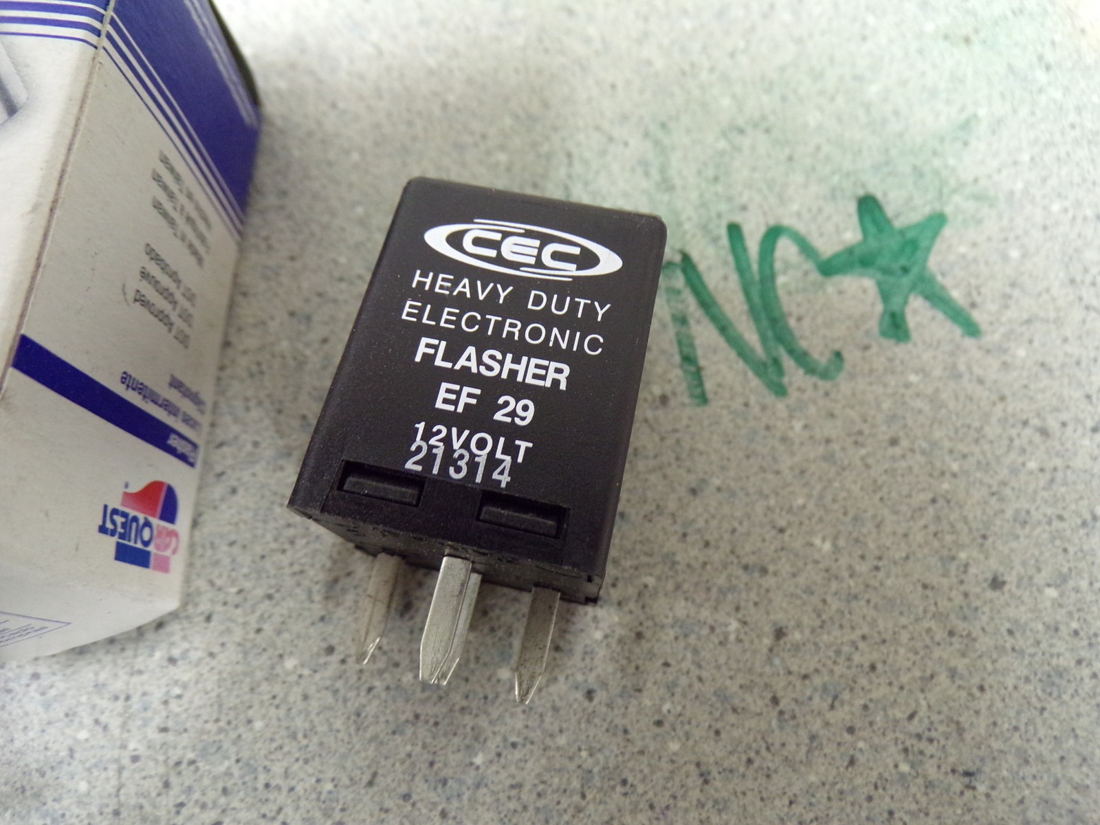 NEW Carquest FSH 6051 Flasher  *FREE SHIPPING* thumbnail