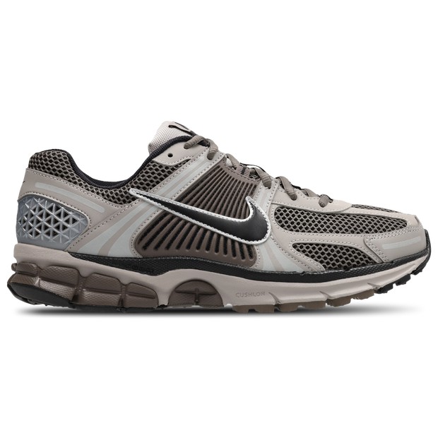 Nike Zoom Vomero 5 - COLLEGE GREY/BLACK-CAVE STONE-MTLC SILVER-MTLC SILVER - Unisex - 7.5