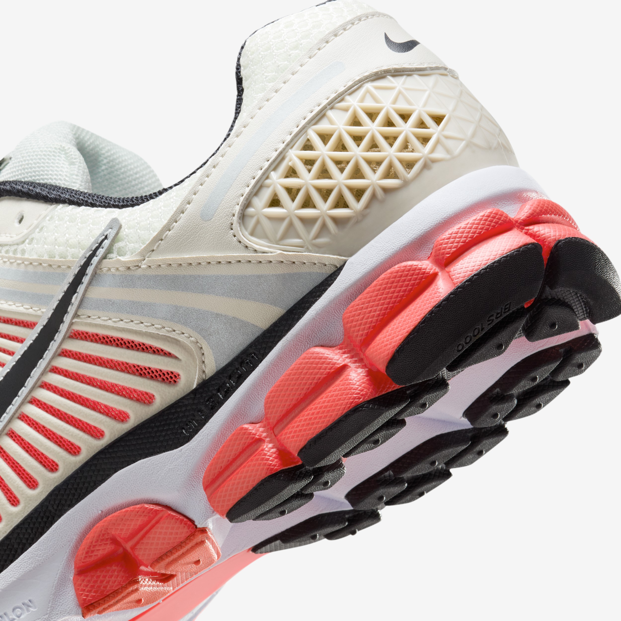 Nike Zoom Vomero 5 Tenis Para Hombre - Marrón thumbnail