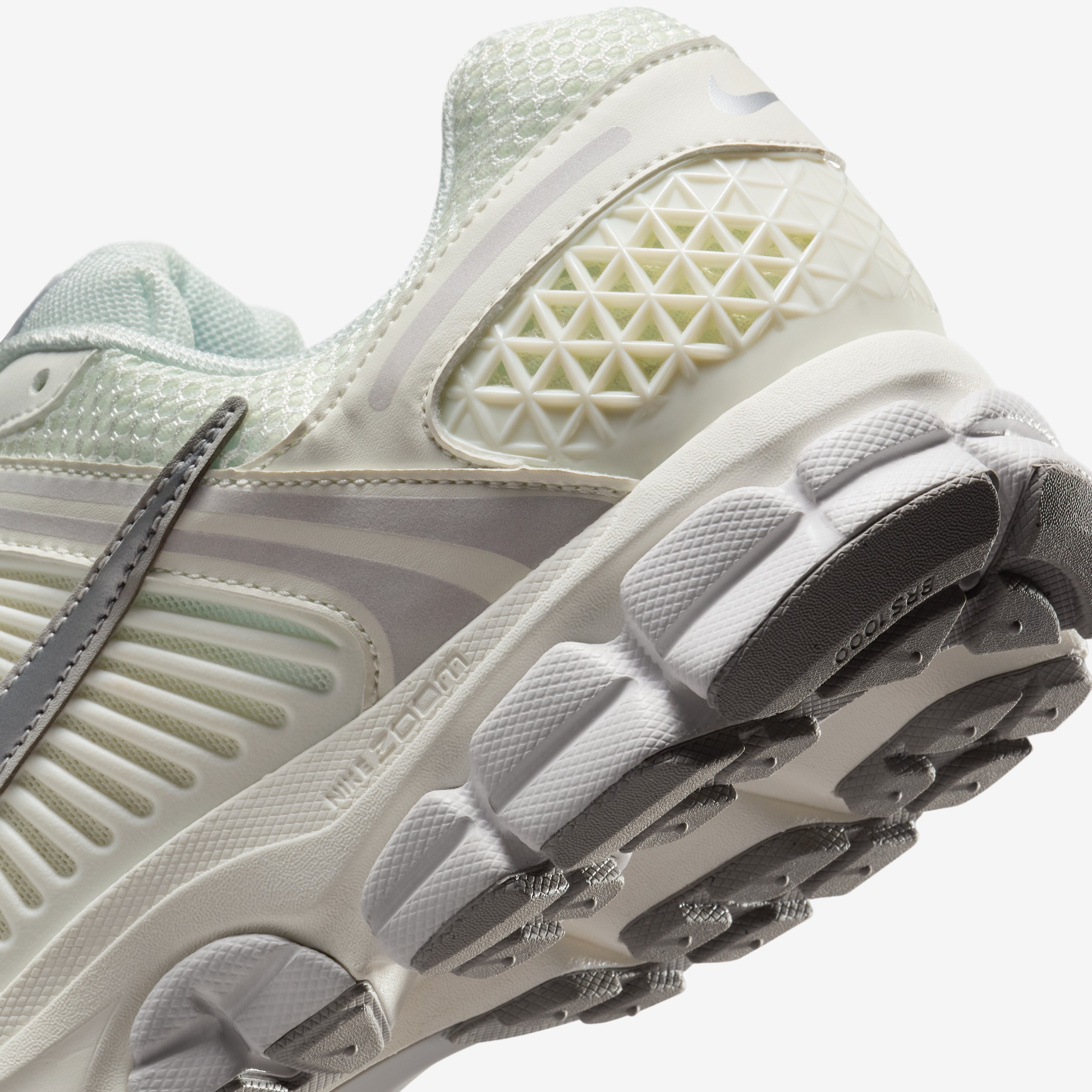 Nike Zoom Vomero 5 Tenis Para Hombre - Blanco thumbnail