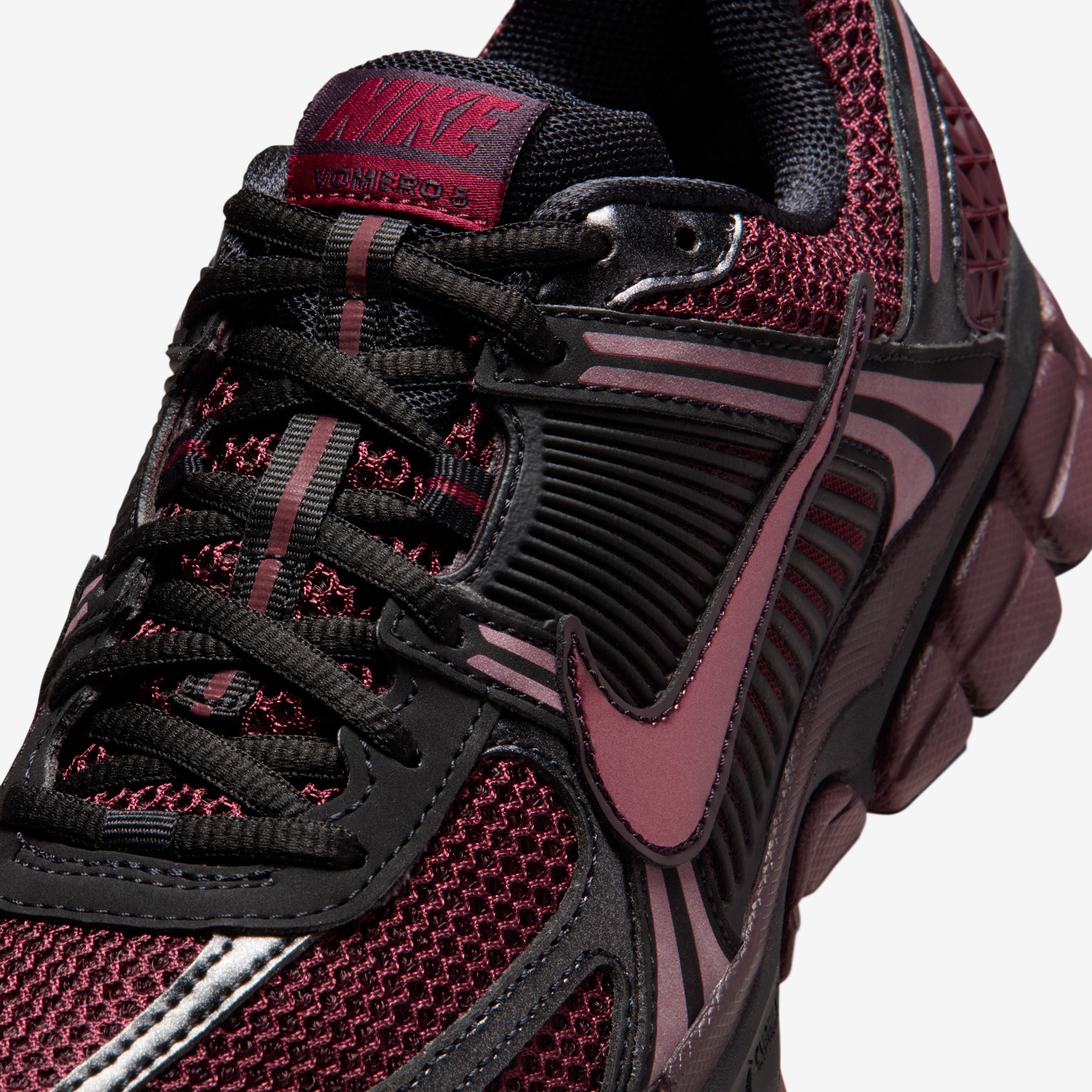 Nike Womens Nike Zoom Vomero 5 - Womens Running Shoes Dark Team Red/Black/Burgundy Crush Size 10.0 thumbnail