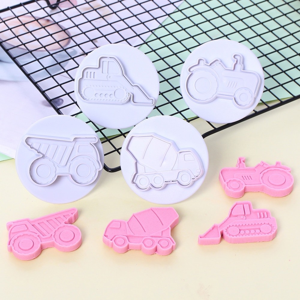 Lot De 4 Emporte-pièCES En Forme De Véhicules Fondants, Camions, Tracteur, Piston à Biscuits, 3D Moules à Biscuits à Faire Soi-même, Moules à G thumbnail
