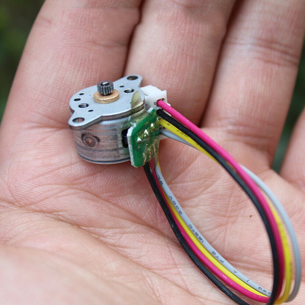 Mini Moteur Pas à Pas Biphasé à 4- 2- , Angle De Pas De 18 15mm , Micro Petit Moteur électrique, PièCES De Jouets à Faire Soi-même thumbnail