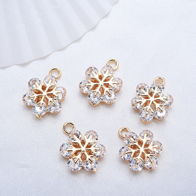 4 PièCES 13MM 24K Champagne Couleur or Plaqué Laiton Avec Zircon Flocon De Neige Breloques Pendentifs Bijoux à Bricoler Soi-même Accessoires