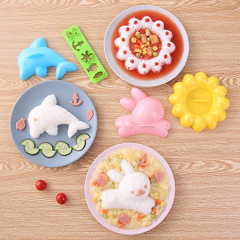 Moule à Riz Pour Sushi Nori, 4 PièCES, Mignon Dessin Animé, Coupeur De Décor, Machine à Bento Sandwich Moule Pour Faire Soi-même Pour La Cuisson thumbnail