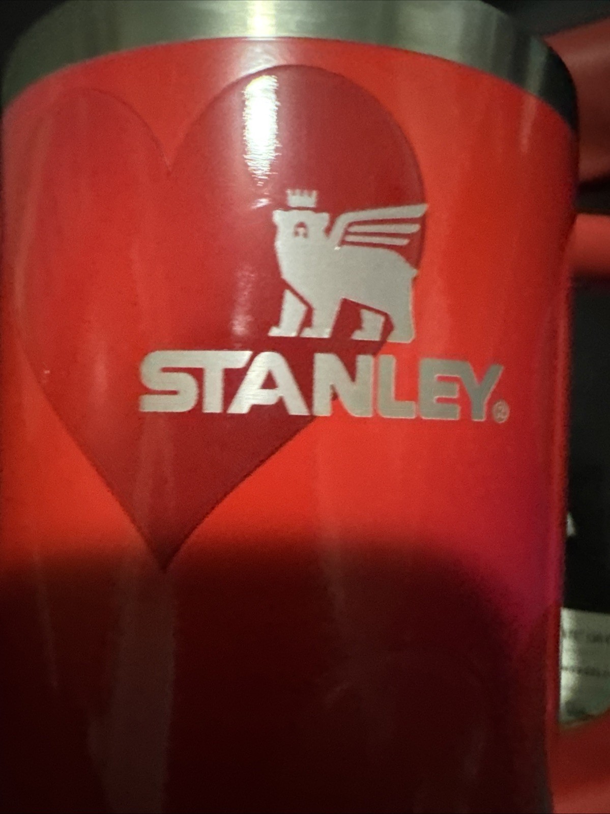 Missing straw Stanley 40 Oz Stainless Steel H2.0 Flowstate Quencher Tumbler Rouge Heart Gradient