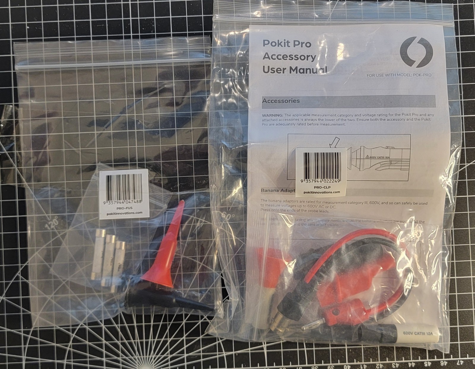 Pokit Pro All-in-one Oscilloscope  Multimeter Logger + ACCESSORIES - BRAND NEW!! thumbnail