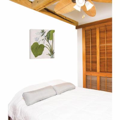 PTM Images 12.in X 10.in ''Floral III'' Printed Canvas Wall Art, Multicolored