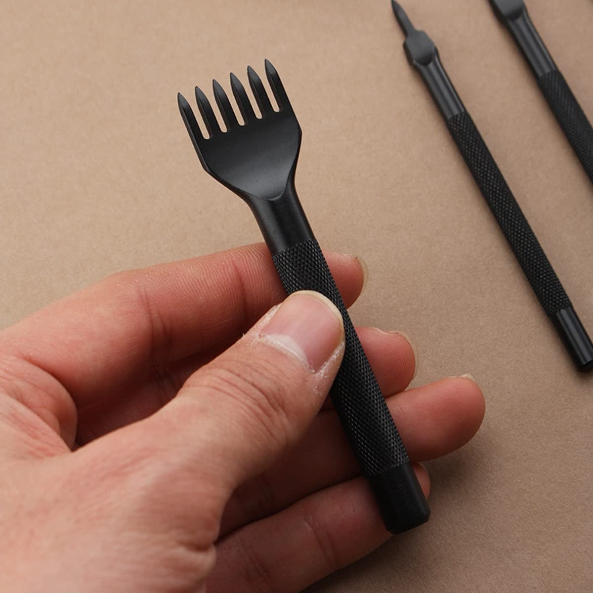 Outil De Maroquinerie À 1/2/4/6 Dents, Kit De Laçage Et De Couture À Faire Soi-même (4 Mm) thumbnail