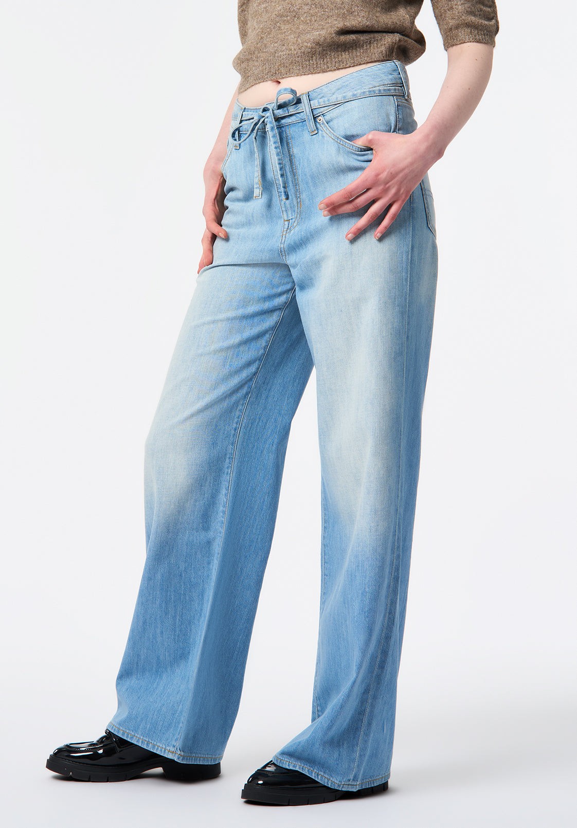 Buffalo Jeans Women's High Rise Wide Leg Alecia Lightweight Jeans, Light Blue - Size: 33 thumbnail