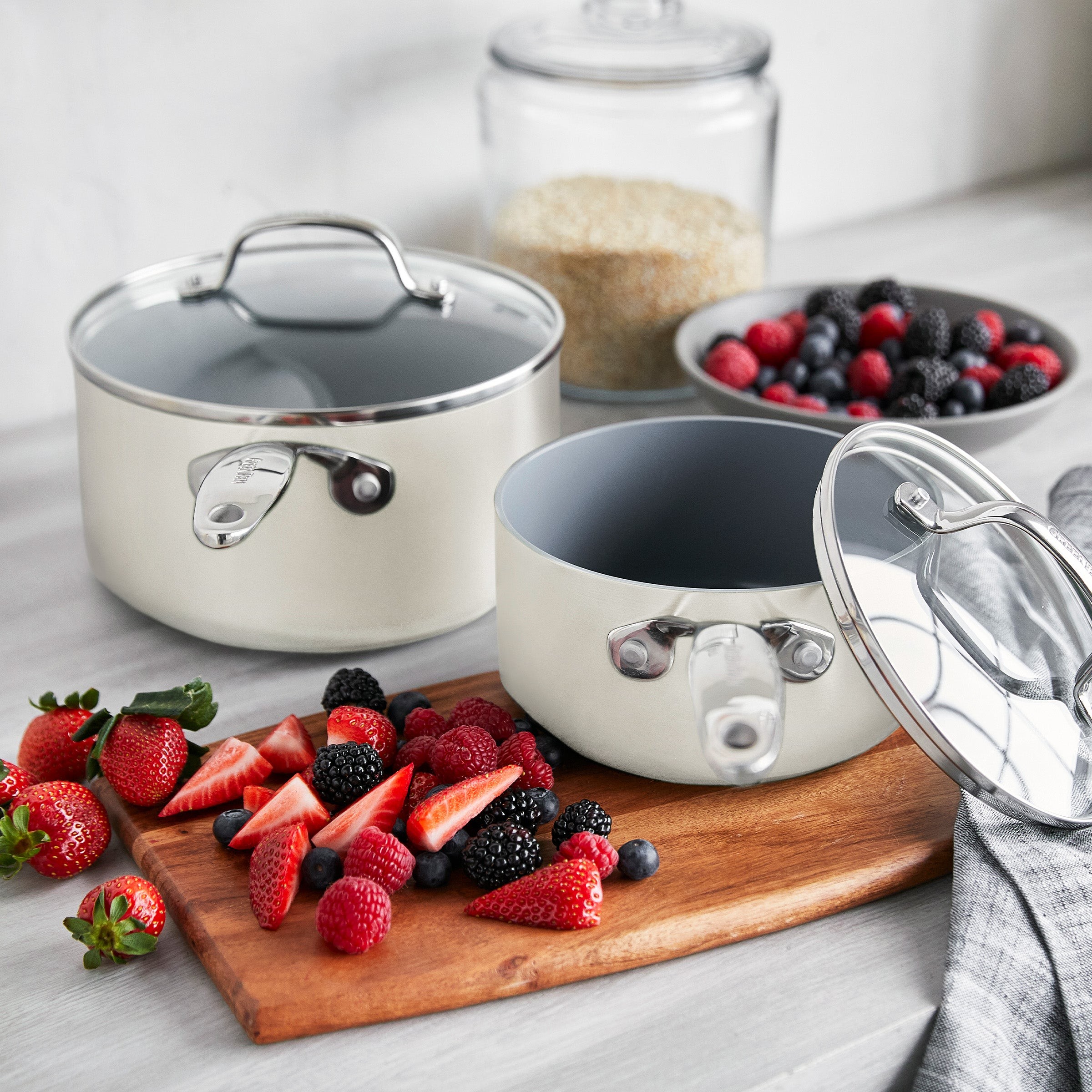 GreenPan Valencia Pro Ceramic Nonstick 11-Piece Cookware Set | Cream