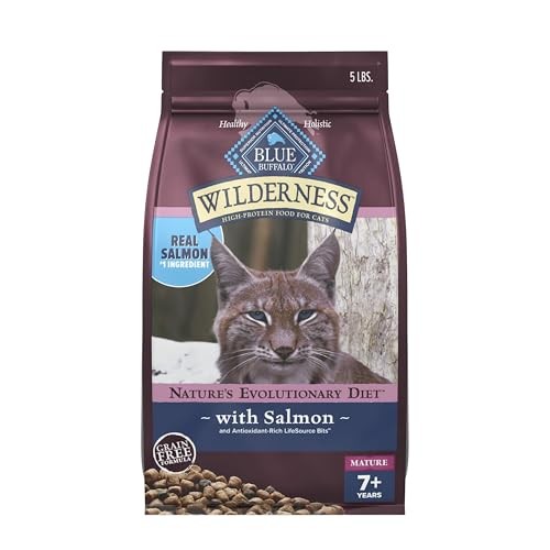 Blue Buffalo Wilderness High-Protein & Grain-Free Dry Food for Mature Adult Cats 7+, Made with Natural Ingredients, Salmon Recipe, 5lb Bag