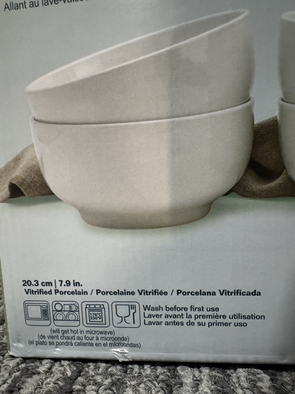 ?Denmark 4-piece White All Purpose Durable Vitrified Porcelain Bowls Ramen, Salad