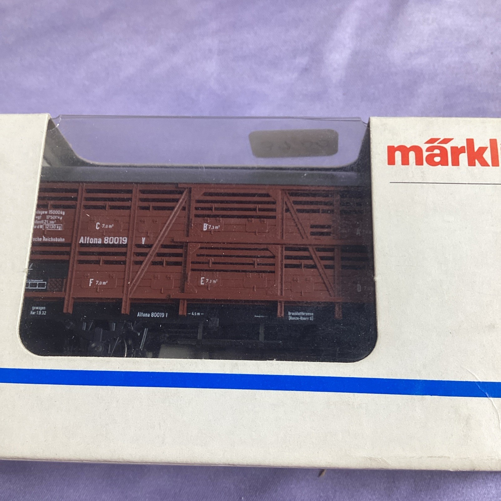 Lot of 3 MARKLIN-#44177, 44208, 4888 - REFRIDGERATED CAR-LOT B~HO SCALE thumbnail
