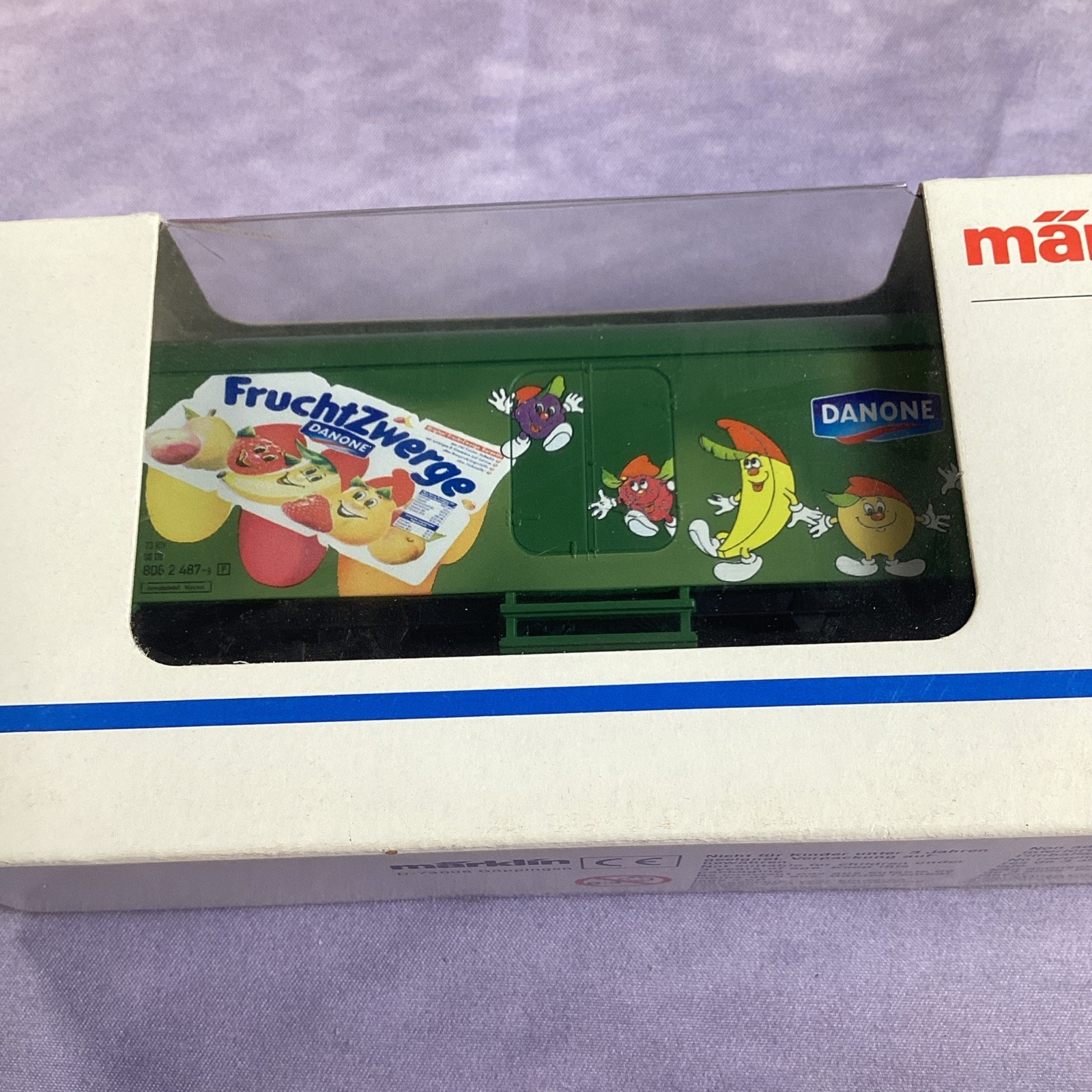 Lot of 3 MARKLIN-#44177, 44208, 4888 - REFRIDGERATED CAR-LOT B~HO SCALE thumbnail