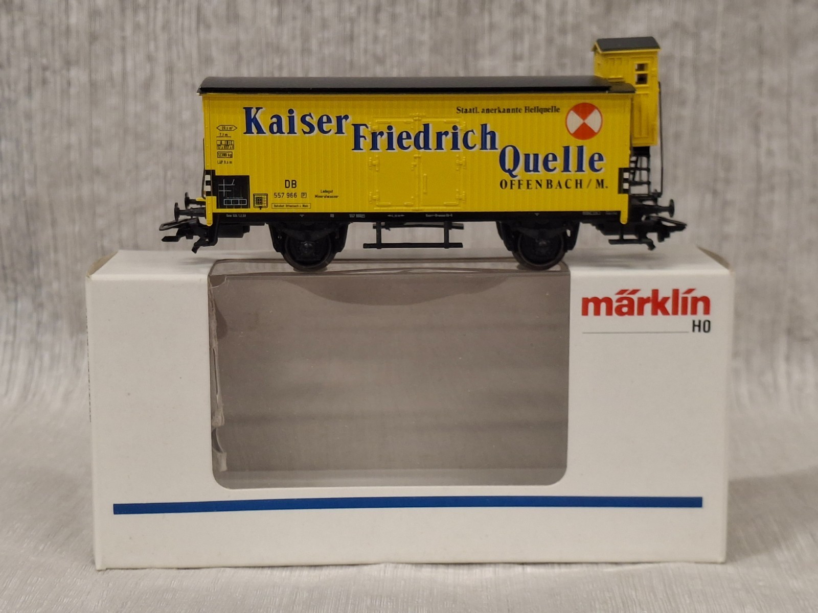 Marklin DB Kaiser Friedrich Quelle Freight Car 4890 HO Scale AC in Box!