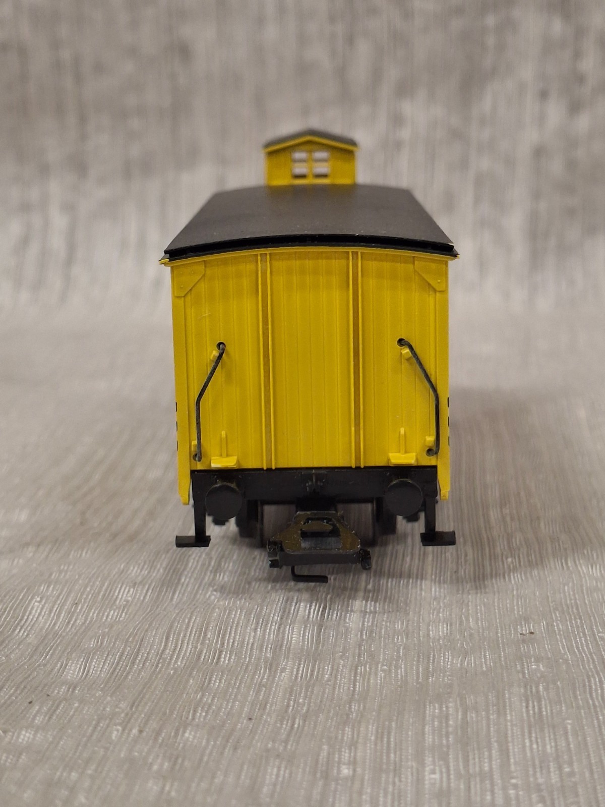 Marklin DB Kaiser Friedrich Quelle Freight Car 4890 HO Scale AC in Box! thumbnail