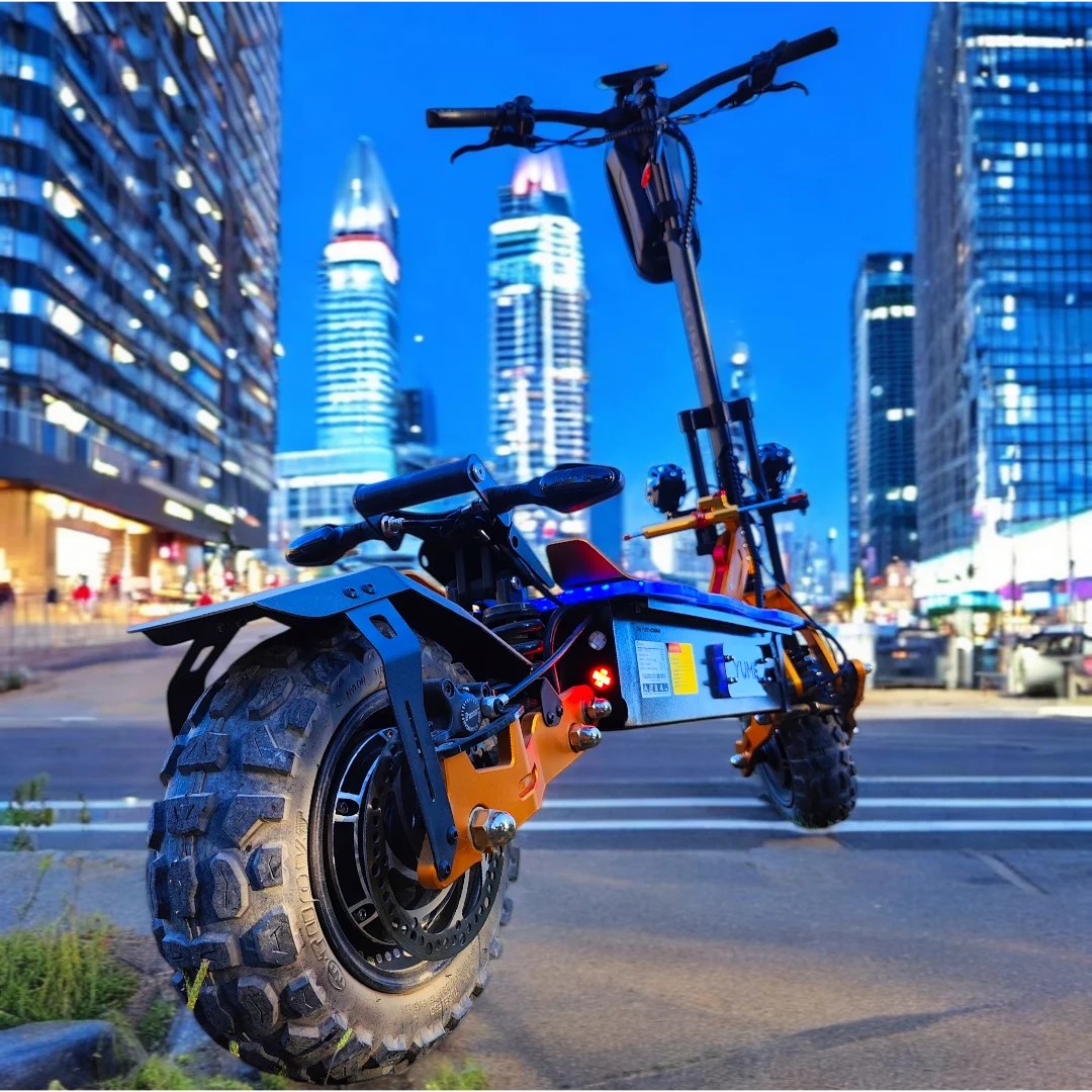 YUME X11+ Elektroroller Für Erwachsene, 6000 W, Doppelmotor, 60 V, 30 Ah, Batterie, 11-Zoll-Reifen, Höchstgeschwindigkeit 95 Km/h, Reichweite 100 Km thumbnail