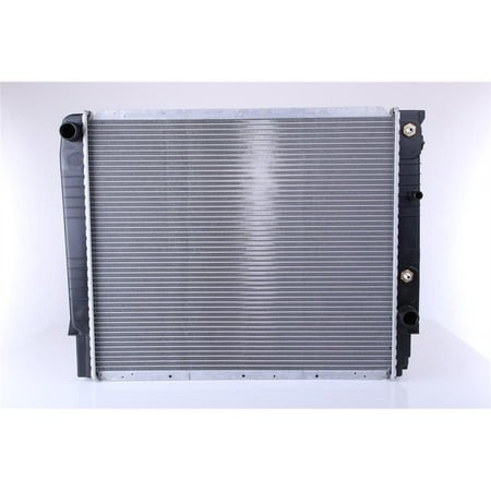 New Radiator Compatible with Volvo 940 T Numbers 65542A 860 3853 5003853 35 47 146 8603906 860 2564
