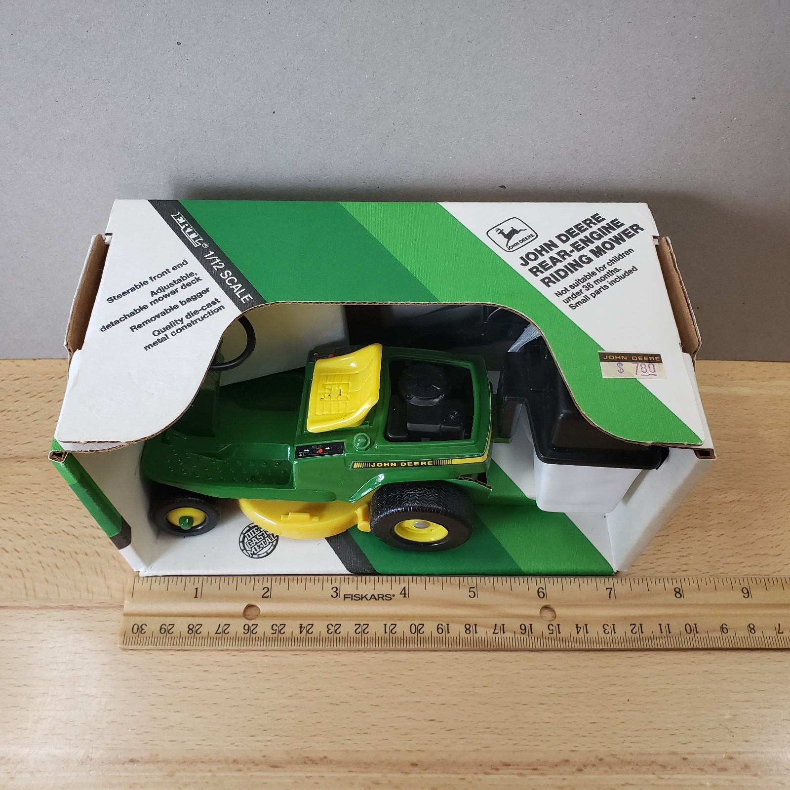 Ertl John Deere Rear-Engine Riding Mower with Removable Bagger and Mower Deck thumbnail