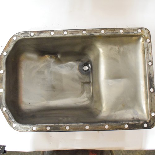 Used Oil Pan Fits John Deere 3029 5045D 5203 5320N 5045E 5210 5400 5055D 5220 5400N 5075E 5310 5200 5320 5055E 5300 5403 5065E 5303 8875 5103 5310N