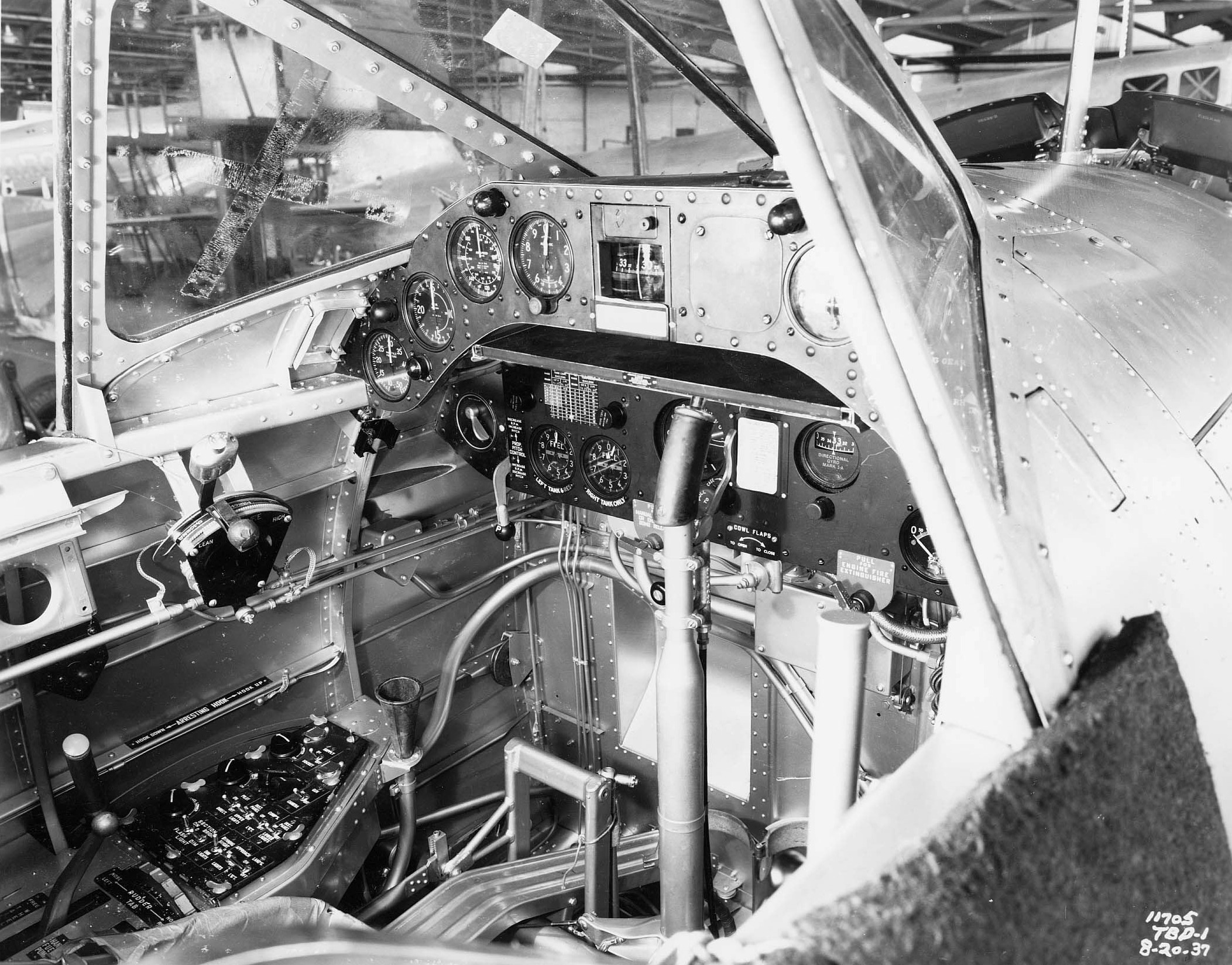 LAMINATED POSTER Left Side View of the Pilot's Cockpit of a U.S. Navy Douglas TBD-1 Devastator Torpedo Bomber, 20 Aug Poster Print 20 X 30