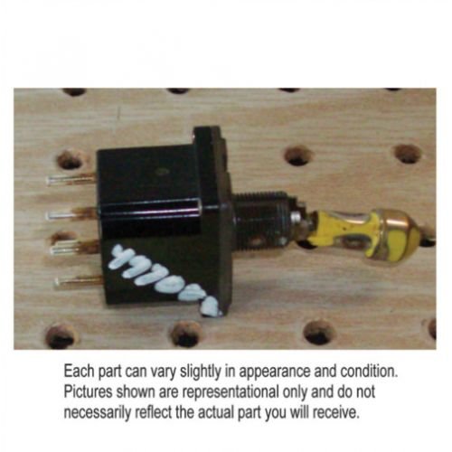 Used Toggle / Rocker Switch Fits John Deere 9500 SH 9600 9510 9400 9510 SH 4990 9500 9410 9610 CTS CTSII 4890 AH111704