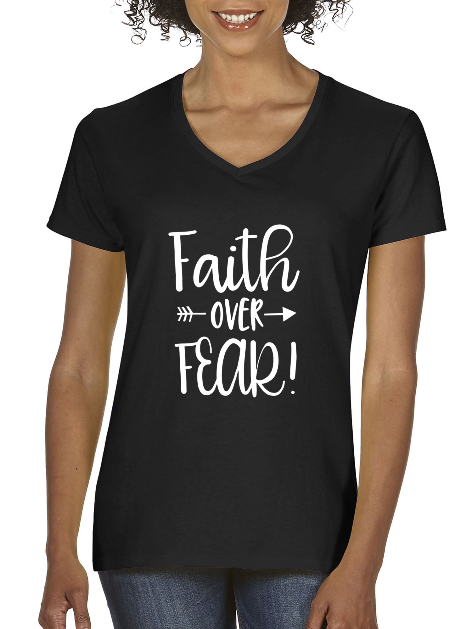 Trendy USA 1253 - Women's V-Neck T-Shirt Faith Over Fear Script Large Black