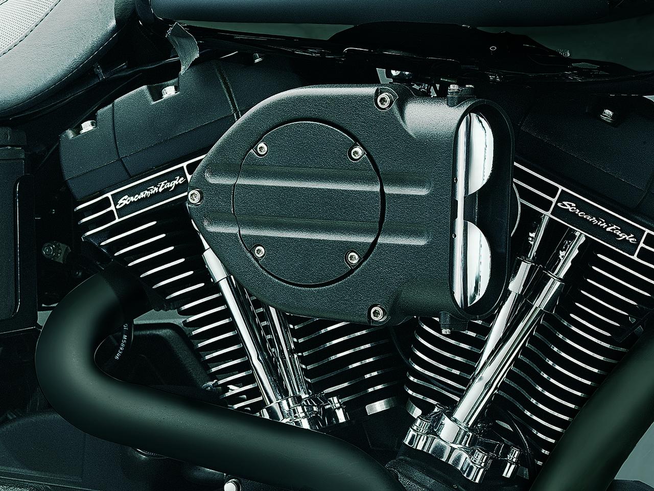 Kuryakyn Blood Groove Hypercharger with Trap Doors   Wrinkle Black Body W/ Wrinkle Black Blood Groove Trap D 9980