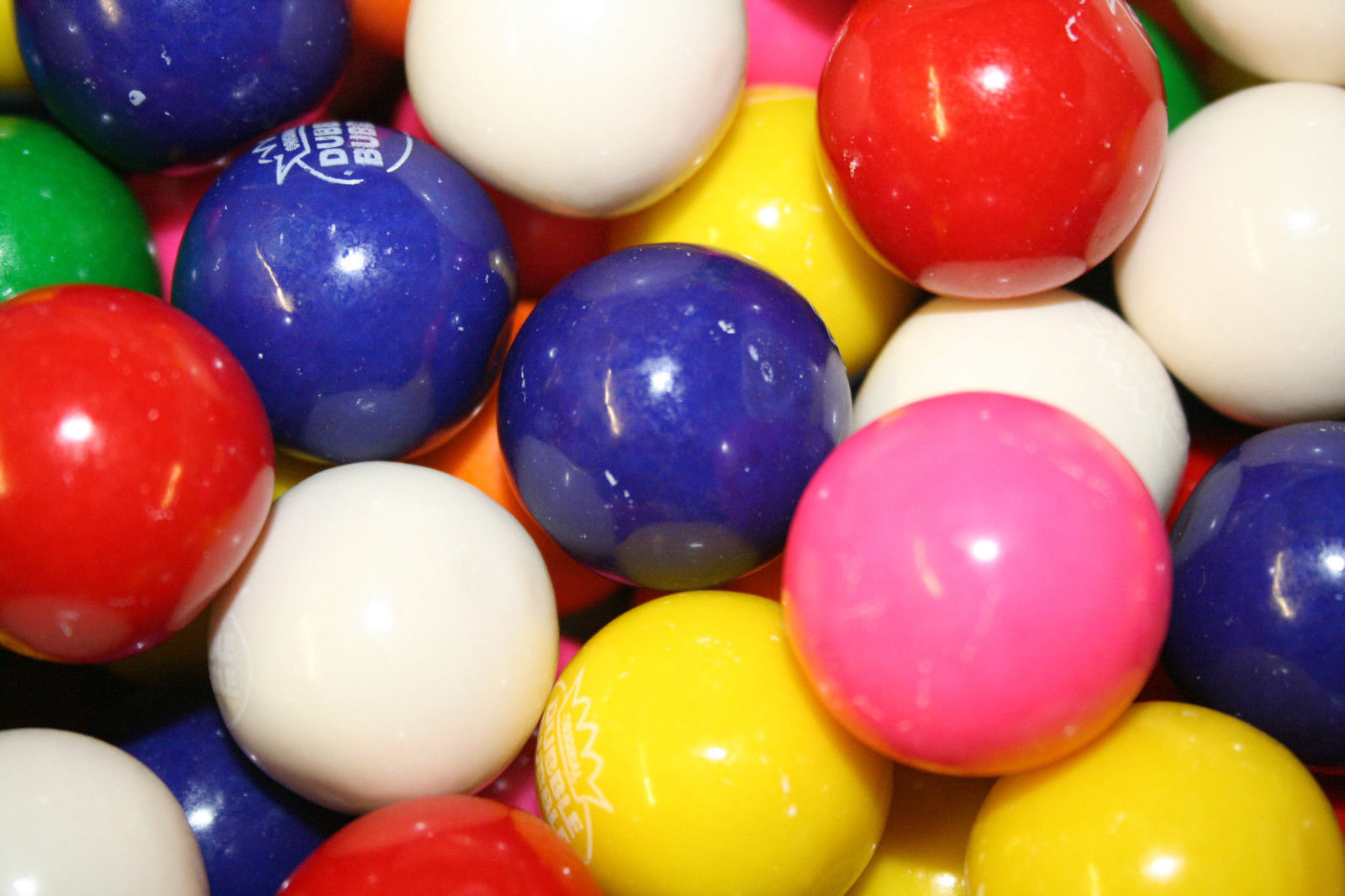 BAYSIDE CANDY DUBBLE BUBBLE 25mm or 1 Inch GUMBALLS-5LBS (290 COUNT)