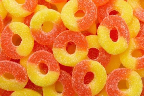 Bayside Candy Albanese Gummi Gummy Peach Rings, 1lb