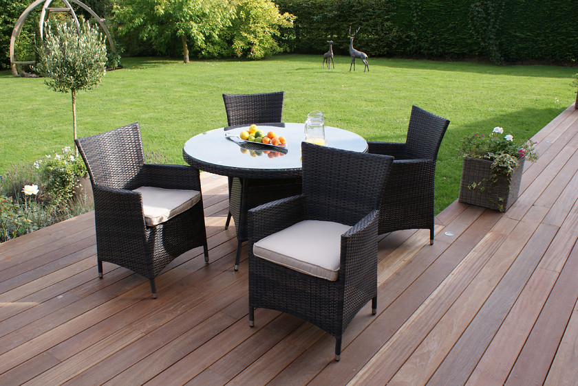 Maze Baby LA 4 Seat Round Rattan Dining Set - Brown
