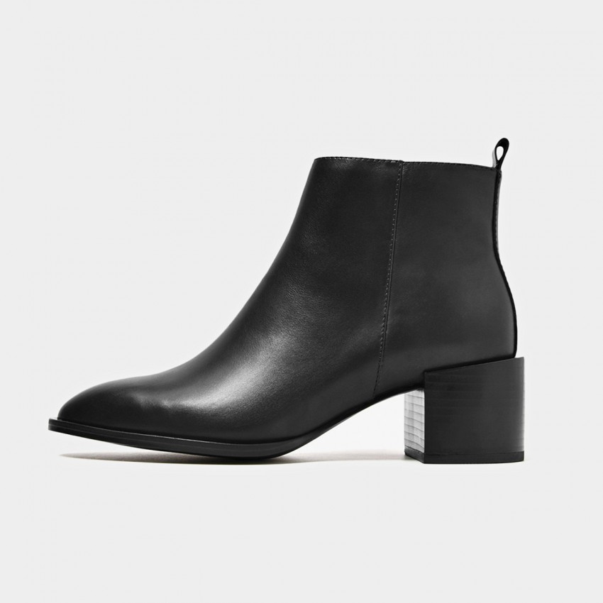 Beau Zipper Chunky Heel Black Boots (03323)