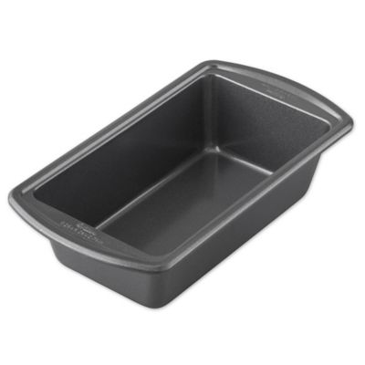 Wilton Advance Select Premium Nonstick 9-Inch X 5-Inch Loaf Pan