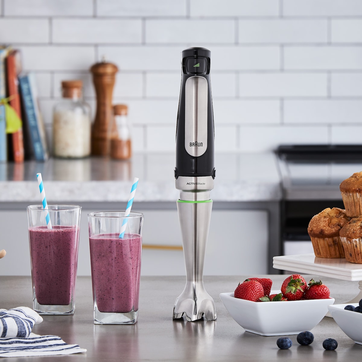 MultiQuick 7 Smart-Speed Stainless Steel Immersion Blender with 500W of Power, Whisk, Masher, and 6-Cup Food Processor