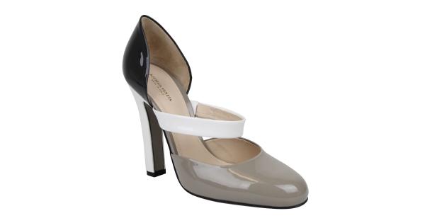 Bottega Veneta Women's Gray / Black Patent Leather Round Heels 451802 1507 (40 EU / 10 US)