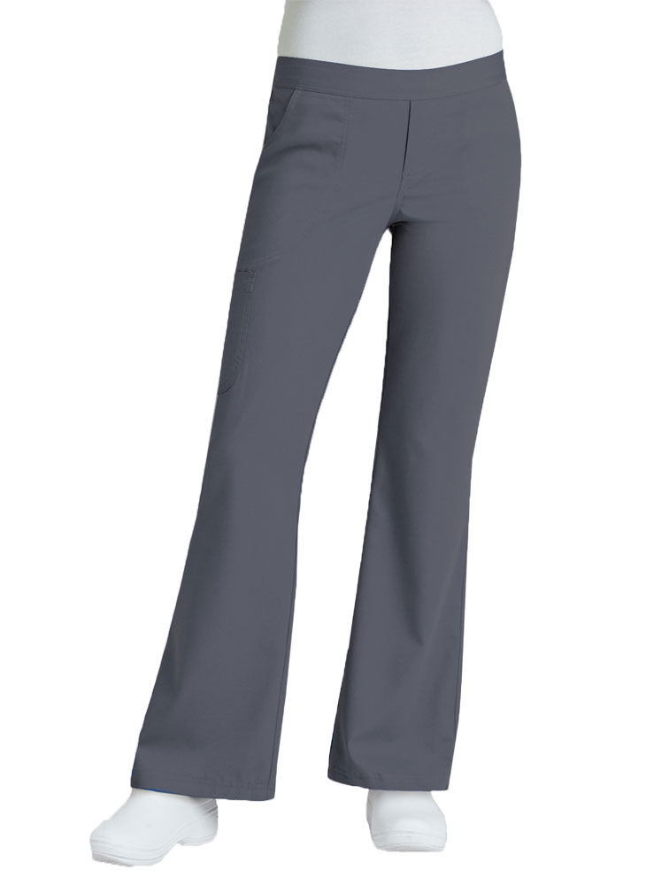 Urbane Women S Ultimate Modern Tailored Fit Breathable Fade Resistant 3 Pockets Pull on Cargo Scrub  Style 9300