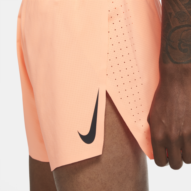 Nike AeroSwift Hardloopshorts Van 10 Cm Voor Heren - Roze thumbnail