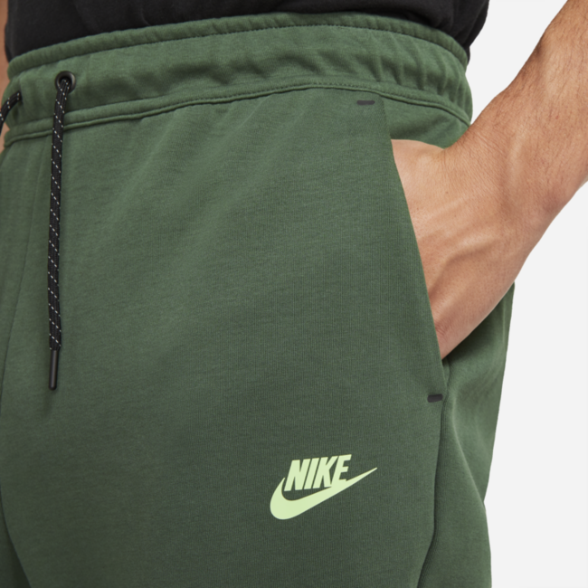 Nike Tech Fleece Jogger Cuffed - Men Pants - Volt - 65% Polyester, 35% Cotton - Size XXL - Foot Locker thumbnail