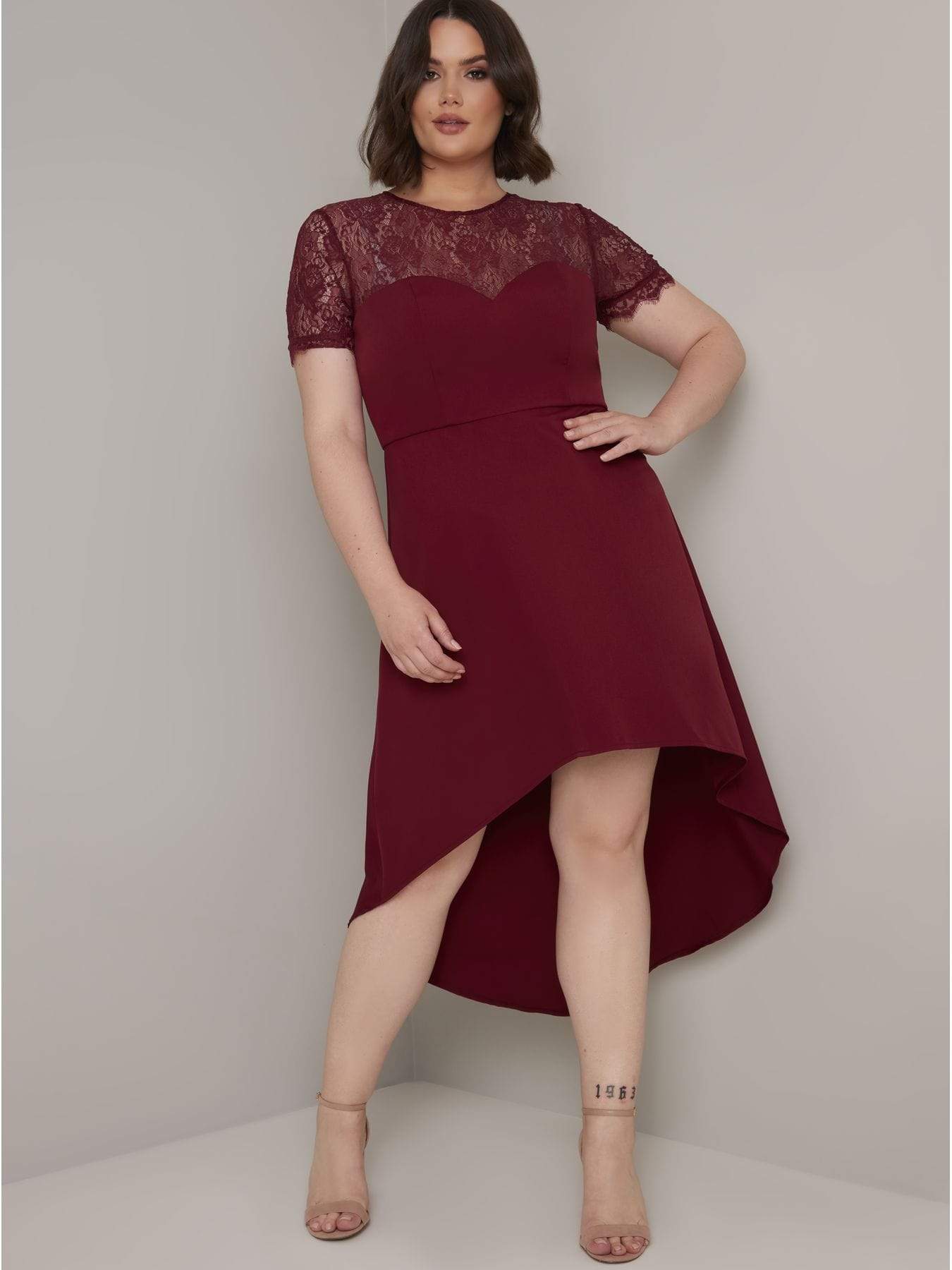 Chi Chi London Chantel Dress-Burgundy Dress Size 16