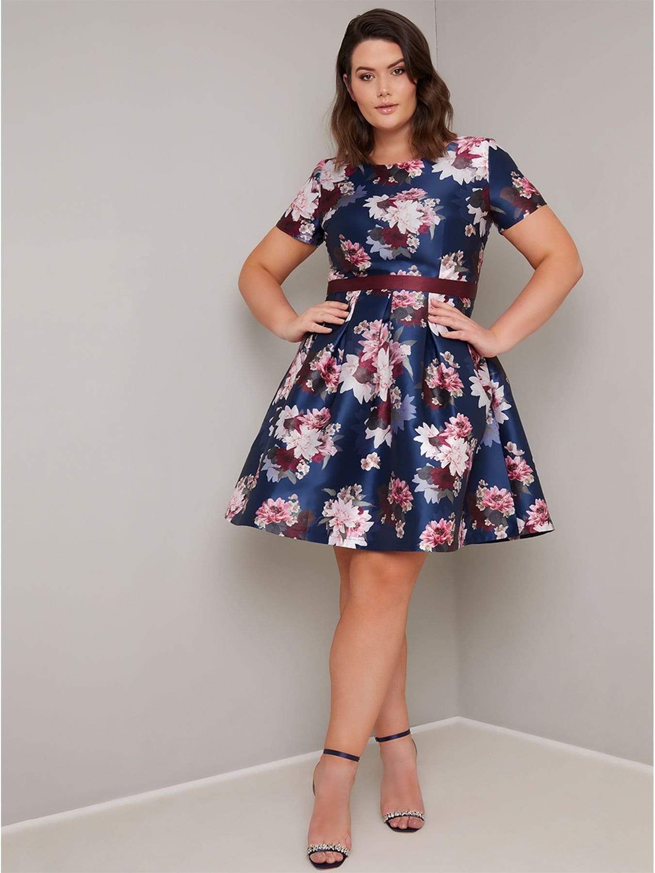 Chi Chi London Brooke Dress-Navy Dress in Navy Blue Size 16