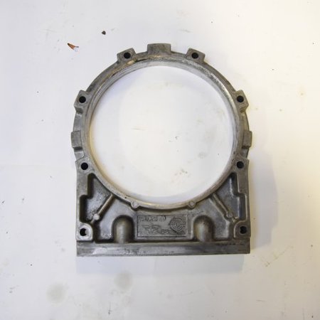 Used Rear Oil Seal Retainer Plate Fits John Deere 325 332 326D 323D 328 5075M 5325 315 5065M 332D 319D 4720 4520 333D 4320 317 5225 320D 318D 320