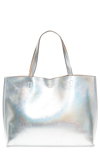 Street Level Reversible Faux Leather Tote - Metallic