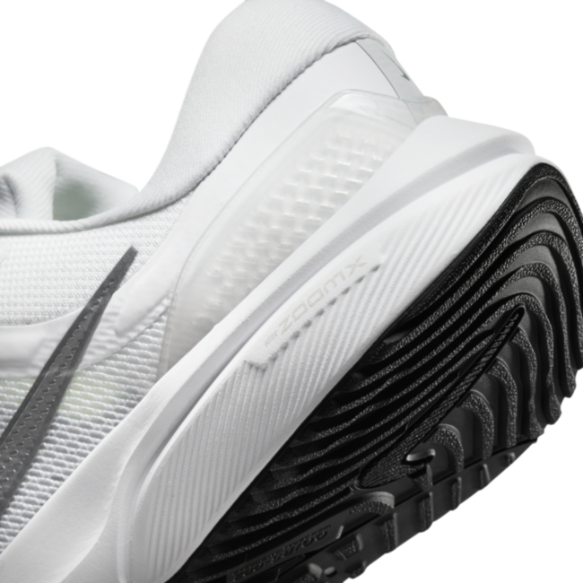 Nike Air Zoom Vomero 16 Sneaker in White/Metallic Silver/Pure at Nordstrom, Size 5 thumbnail