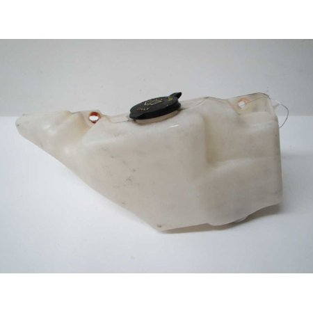 (Pre-Owned Original Parts)WASHER FLUID RESERVOIR 01 02 03 04 05 06 07 08 09 10 11 Crown Victoria R190346